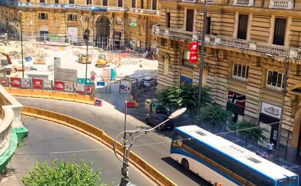 Residenza San Gennaro Hotell Neapel Exteriör bild